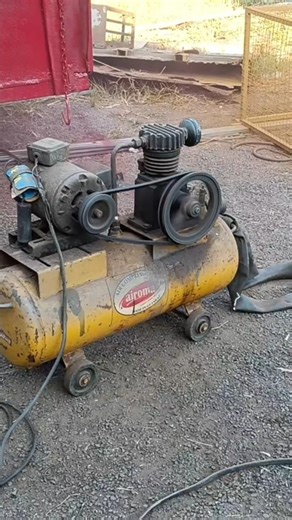 tractor colour video, tractor colour change