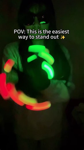 LED Gloves for Fashionable Light Shows