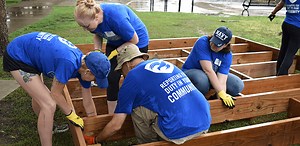 How Community Service Can Help Veterans Transition to Successful Civilian Jobs