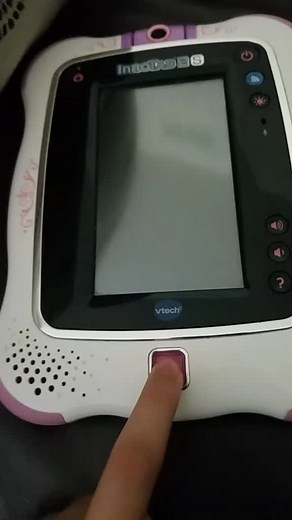 Nostalgic Throwback: Playing with Old Tablets like the InnoTab 2