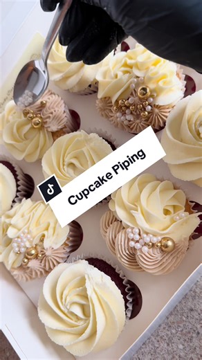 Mastering Cupcake Piping Techniques for Beginners