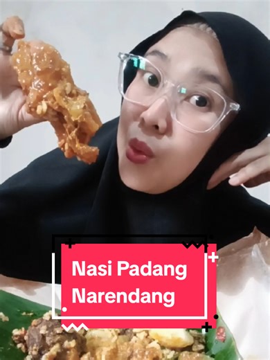❤️ Rendang Narendang ❤️ Siapa yang belom coba makan di @rm.narendang ? Buruan cobain deh. Dijamin bakalan terus balik lagi dan balik lagi. Nah buat kalian yang males keluar atau para introvert kalian tinggal pesan via online aja 😉 . #jalanjajan #jalanbarengasskuy #jajanbarenggasskuy #narendang #nasipadang