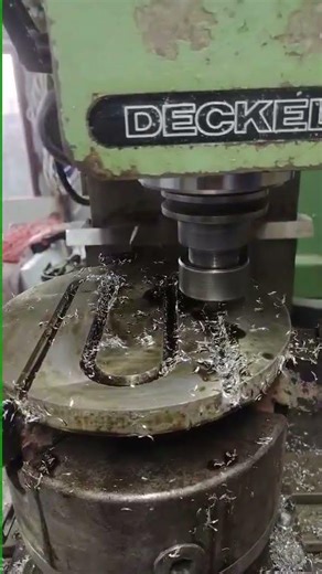 CNC milling machine Deckel FP4NC refrofit