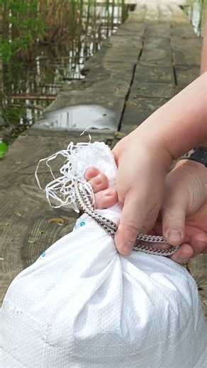 The Most Secure Knot for Closing Any Bag #shorts #diy #tip #skill