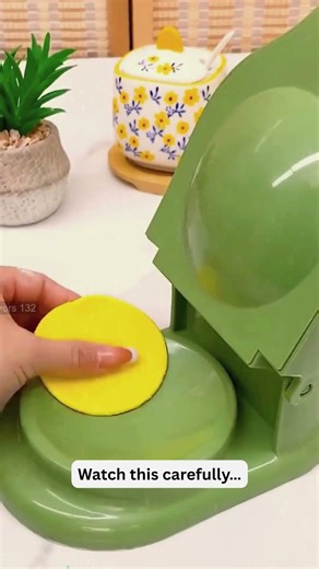 🌿Fast Dumpling Maker 🥟 | Plastic Dumpling Mold & Easy Momos Maker Gadget #3780 ‪@sovorsgadget‬