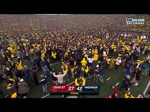#5 Michigan Upsets #2 Ohio State and fans storm the field 2021 College Football