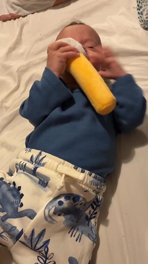 Egész nap be nem áll a szája. #napikiki | Tom Kendra