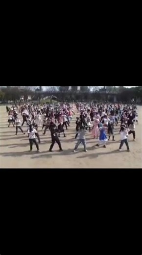People dancing to cirnos perfect math class in aichi 2009