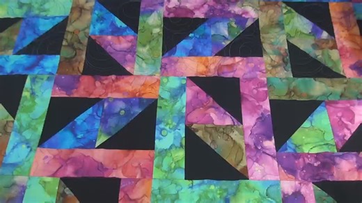 Video of Longarm Quilt Stitching filmed at NW Quilting Service Over 1300 stitching patterns with easy online ordering We also carry wide quilt back fabrics! Visit our web site https://nwquilting.com | Northwest Quilting Service