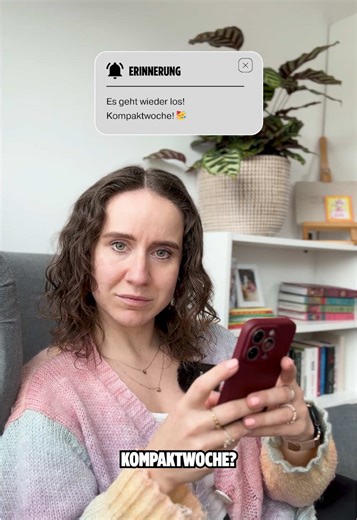 Es ist mal wieder so weit: Unsere Kompaktwochen für die BKrFQG Module 1-5 für Berufskraftfahrer/innen stehen an! 🤩 👉🏽 13. - 17. April im Lernzentrum Berufskraftfahrer in Hagen 👉🏽 20. - 24. April im Lernzentrum Berufskraftfahrer in Bergkamen Die Weiterbildung nach BKrFQG ist für alle Berufskraftfahrer (m/w/d), die gewerblich unterwegs sind, alle fünf Jahre verpflichtend. Mehr Infos und zur Anmeldung: 📞 02307 - 9446952 (Bergkamen) / 02331 - 3964000 (Hagen) 📧 lernzentrum.bergkamen@kepp.nrw /