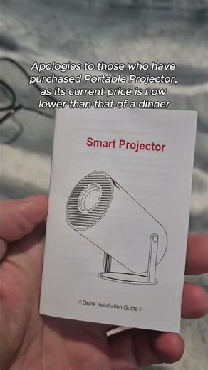 Magcube Portable Projector Turns Your Room Into a Home Theater!