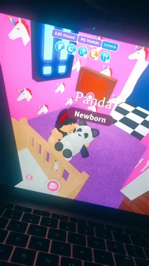 Pandas are my fave animal so I had too 🐼🖤🥀• #roblox #adoptme #tiktokanimals #foryou