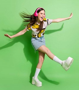 13 Best Walking Socks Of 2025, Recommended By A Fashion Stylist