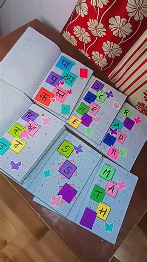 art with sticky notes 📙📒