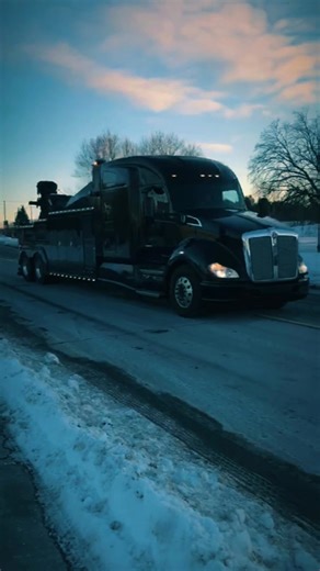 Big Wrecks Need Bigger Iron. Metro INT-35 — 35 Tons of Get It Done. 🚛 Serious Power 📅 2026 Allocations Open 📧 Sales@metrotowtrucks.com 📞 1-866-924-1675 | Metro Tow Trucks