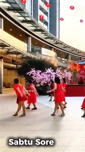 Get low Line dance Choreo by Kiki & Ryan #linedancemedan#ildisumut#ildimedan#jammingdeliparkmedan