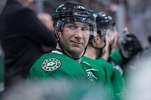 Erik Cole Acquisition a Solid Move for Red Wings - The Hockey Writers Latest News, Analysis & More