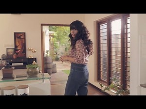 Stylist Picks: Three Ways to Style a Black Cape