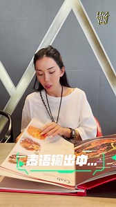 258K views · 5.9K reactions | 來曼谷必吃的海鮮餐廳 Somboon 很多分行 誰也愛吃螃蟹肉 來來來 Must eat if u come to Bangkok - Somboon Seafood Who loves crab meat Somboon Seafood, Siam Square One | Leng Yein | Facebook