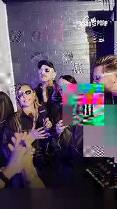 Vielä kerran fiilistelyä Emma Gaalan punaiselta matolta ✨ Radio Suomipopin kuulijat saivat ehdottaa kysymyksiä ja viihdetoimittaja Ida-Liina Huurtela toimitti ne perille gaalassa kohdatuille artisteille. Kuuntele muun muassa millä biisillä yleisöäänestyksen voittanut Lauri Haav lähti edustamaan Suomea Euroviisuihin ja mikä on Sannin suurin toive tälle vuodelle! | Suomipop