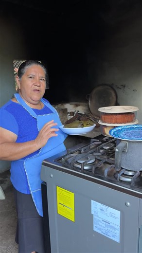 Les cuento vamos a los sagrados a limentos#laescuelitasd_oficial #paratioficial #viralvideo