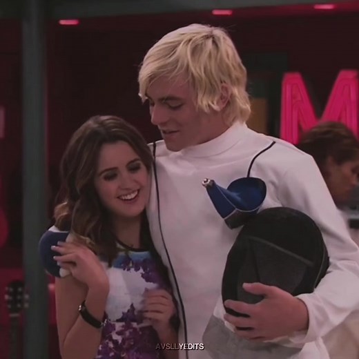 Cutest Couple Moments from Austin and Ally