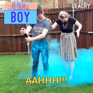 Will it pop pink or blue??! Only one way to find out! 😂 | Peachy