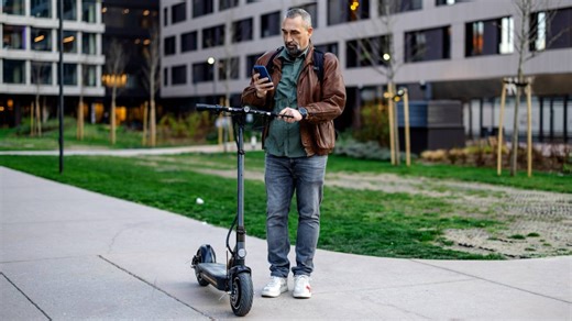 La DGT prepara el registro obligatorio para los patinetes eléctricos, que deberán contar con un seguro a terceros en 2026
