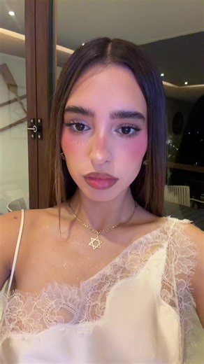 Domelipa y su estilo en pijama: ¡Afuera se sale!