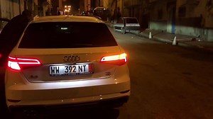 Full coding d’une magnifique Audi A3 Facelift 2017 fraîchement sorti de la maison d’Allemagne 😜 Les options obtenues : -rabattement des rétroviseurs -Allumage sport -Logo s-line quattro sur tableau de bord -Confirmation acoustique Prémium v2 -Alarm -Retro qui se baisse en marche arrière -Ouverture fermeture confort des vitres et toit -Coup de phare avec code qu’il soit allumé ou éteint ! Effet mitraillette garantie 😝 -Auto allumage des signaux arrières selon le sens du volant le soir -Signal l