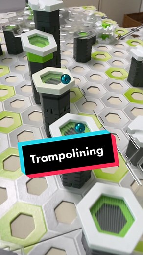 Gravitrax Trampoline Tricks and Mega Jumps