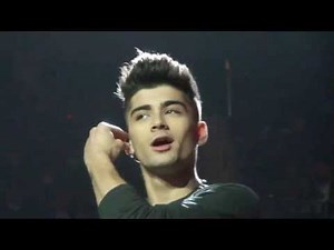 Front Row- One Direction- Twitter Questions (Take Me Home Tour) Pittsburgh, Pa