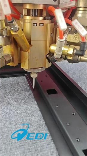 How DEDI Factory Ensures High-Quality Outdoor Digital Signage