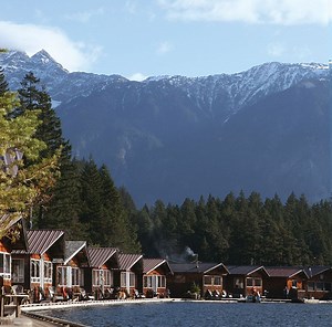 Best Northwest Lake Getaways: Ross Lake Resort