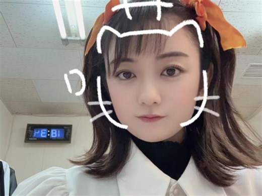 森田涼花 / 朗読劇『白きは沈黙の街で』本日初日🍎最後りかちゃん入っちゃった😆 朗读剧『白色在沉默的城市』今天第一天🍎最后Rika小姐进来了😆