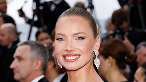 Miss France 2021 - Qui est Amandine Petit, Miss Normandie 2020 ?