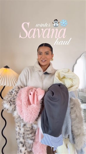 Shiwangi Singh🌴Travel•Fashion on Instagram: "Comment down ‘winters’ for the links🔗 Size I am wearing is Medium. Use code ‘Shiwangi628’ for extra discount!!!💸💸 #savana #winteroutfits #fur"