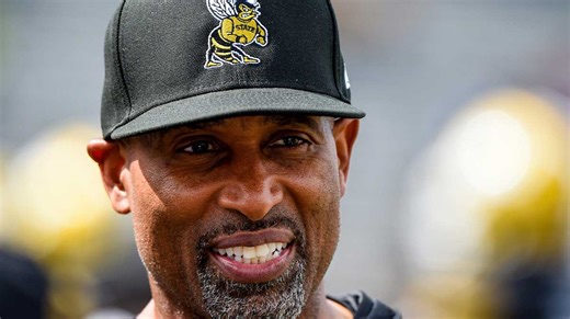 Eddie Robinson Jr. weighs in on the final play versus Jackson State