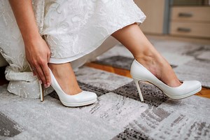 Bride Surprises Groom At Reception With Gifts In The Form Of Polaroids From Her Boudoir Photo Shoot