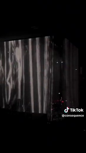 Nine Inch Nails Live in Montreal: March of the Pigs & Head Like a Hole