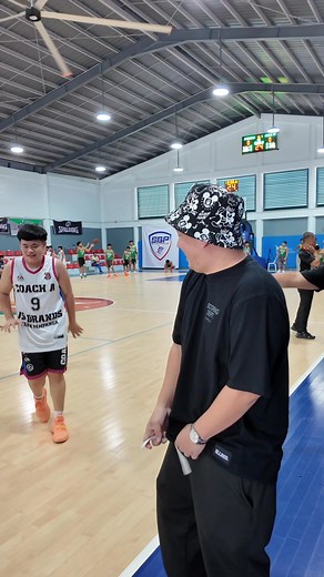 Nagsasawa nako sa jelly layup nyo! Ayan jelly dance! #jelly #antijellymovement #coachc | Coach C