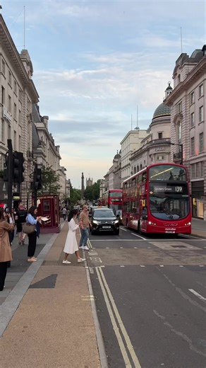 Exploring Piccadilly Circus: A London Landmark
