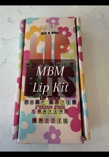 MBM Lip Kit - all your lip essentials!! 3 gorgeous products - Lipliner, Lipstick and Lipgloss all in one set. 61% off so only £15 at the moment!! #lipcare #lipset #lipstick #lipliner #lipgloss