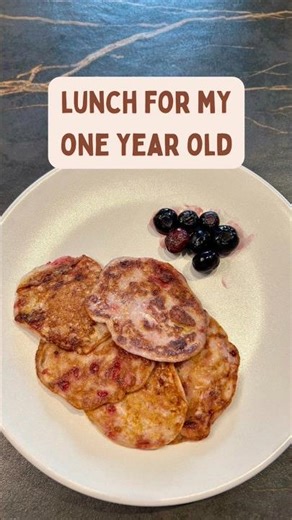RASPBERRY BANANA PANCAKES ❤️ | perfect toddler lunch #babymealideas #toddlerfoodideas #toddlers