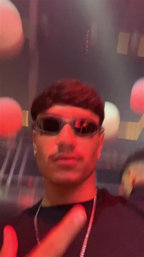 Rock Music Hand Gestures Explained: Symbolism & Culture