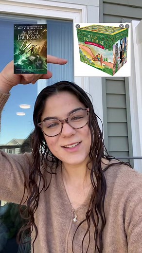 @midwest.abagale #adventurelife🤘 #travelvibes🥂✨🌙 #grewupwiththis #9to5isnotforme #travelphotographer #adventercalendar #lifeofadventures