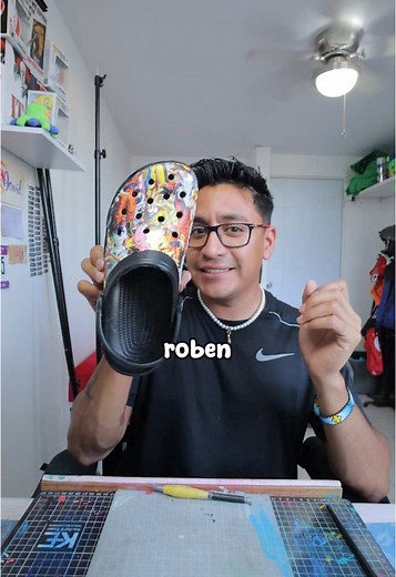 Transformación de mis Crocs con Hydro Dipping