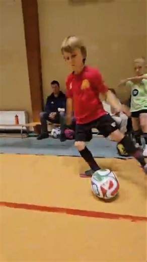 Learn Practice Dribble tricks 🙃#football #dribble #tricks #skills