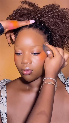 Aiah’s Makeover | Luxury Beauty 🏆🇳🇬 on Instagram: "Early registration ends in 3 Days The Final Online Class For the Year (this December) Price: 10,000NGN , $20 , 200GHC Early Bird: 7,000NGN , $15 , 150Ghc (Dec 8th) Date: 15th to 18th December Location: Telegram Course Outline CLASS OUTLINE - 2 Full Makeup Looks Dark and Light Skinned _How to do A sweat proof Makeup from A-Z _Understanding Skin types and undertones visual _Cut Crease Eyeshadow _Smokey Eyeshadow _Updated Photo Editing | How to 