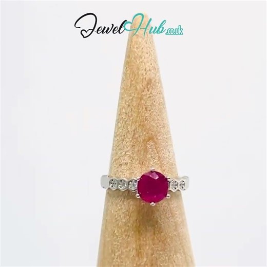 925 Silver Natural Ruby Radiant Legacy Ring #jewelhubcouk #finejewellery